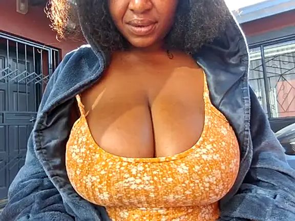 EbonyRose9