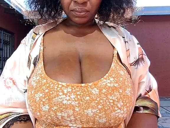 EbonyRose9