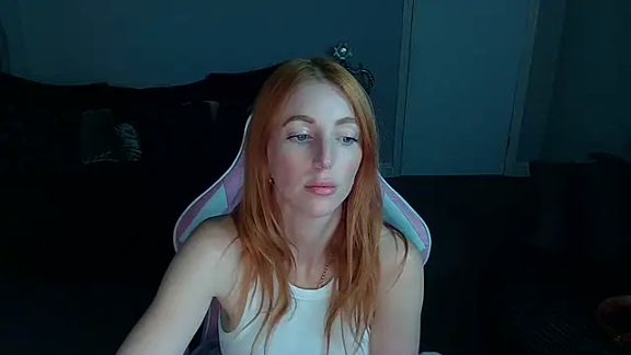 Red_firesquirt