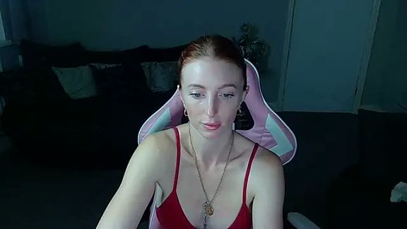 Red_firesquirt