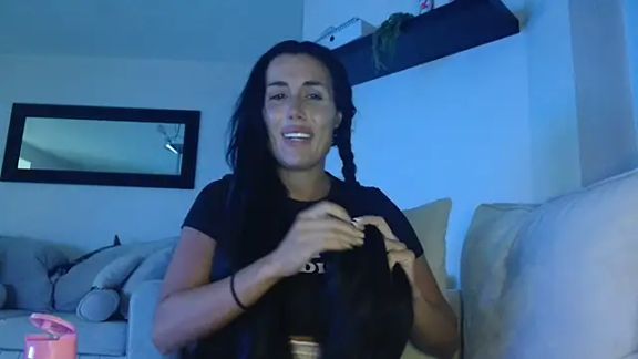 UKSYDNEYFOX