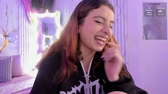 Naomy_tay1