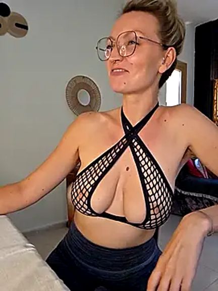 MissMialicious