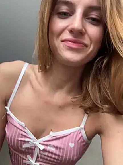-AngelAri-