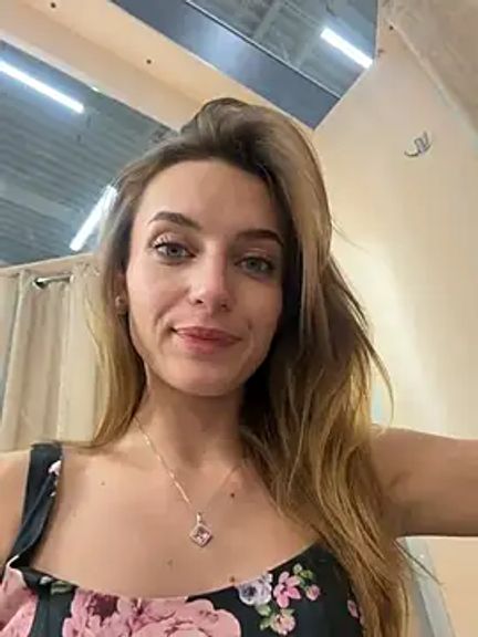 -AngelAri-