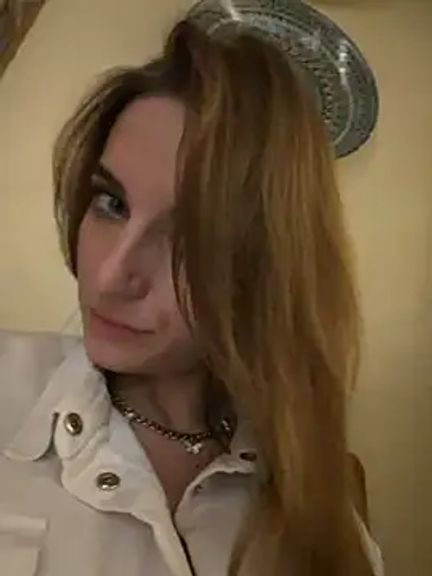 -AngelAri-
