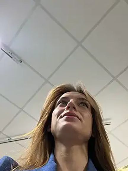 -AngelAri-