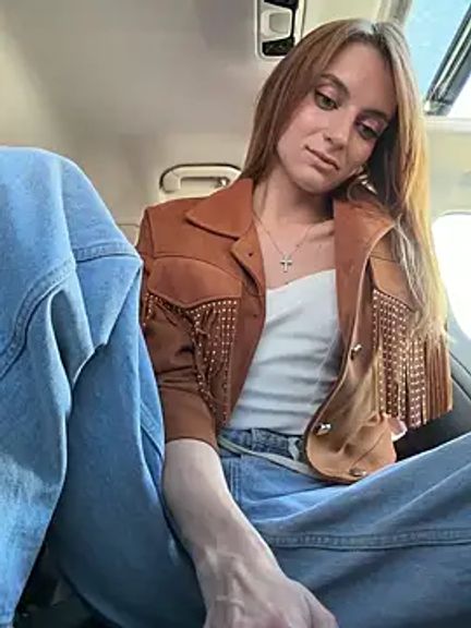 -AngelAri-