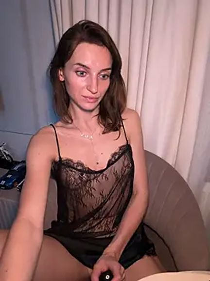 -AngelAri-