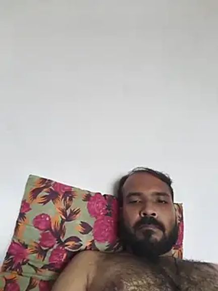 Hairy_hunk32