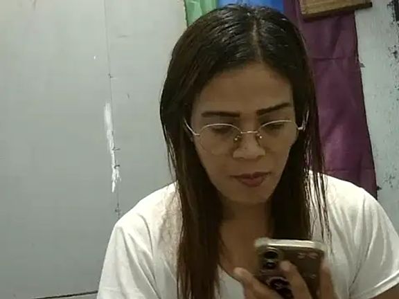 juicycum069