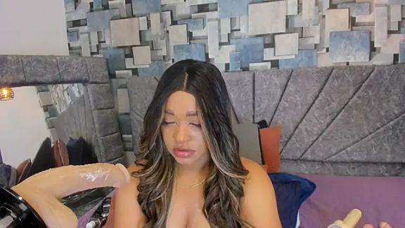 angel_dthroatt