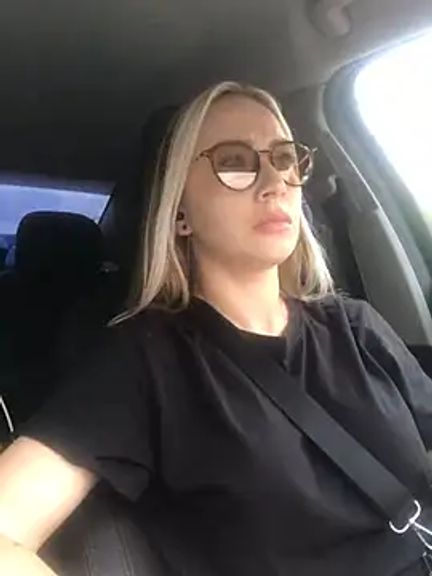 Reina_Cummings