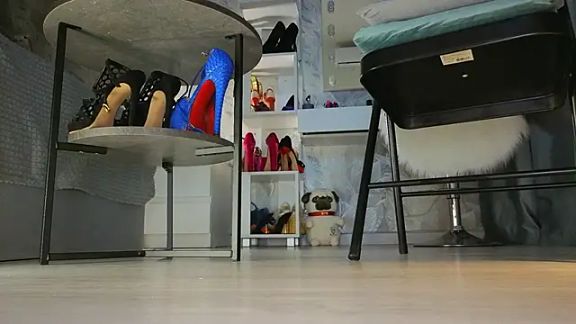 Feet_Heelss