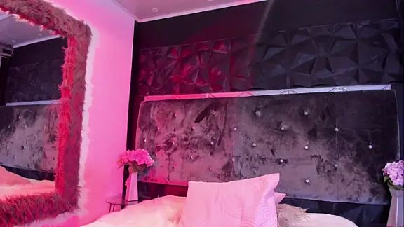 salem_rose