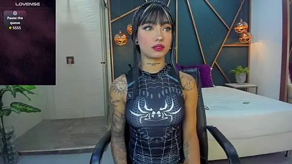 salem_rose
