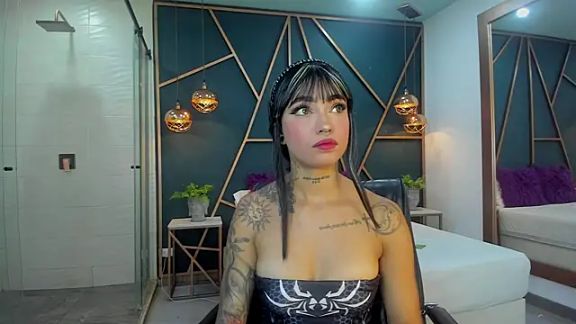 salem_rose