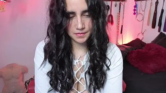 elowen_halley1