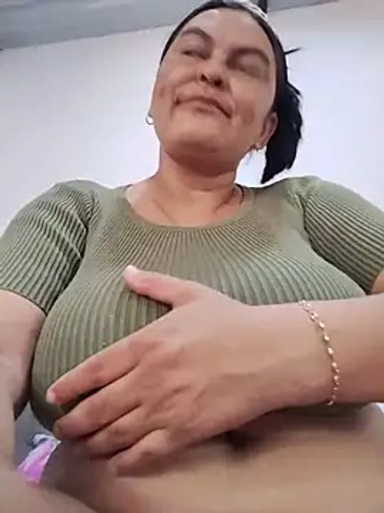 Horny-Mommy-Dirty