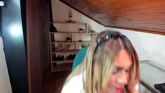 yayita_mature