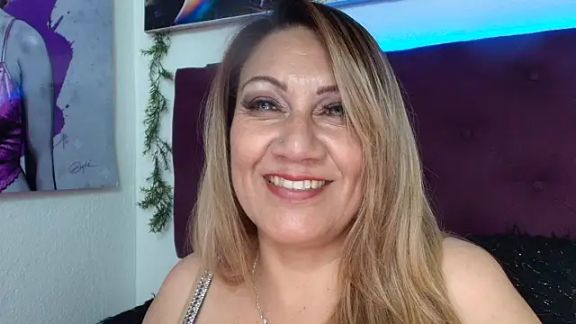 yayita_mature