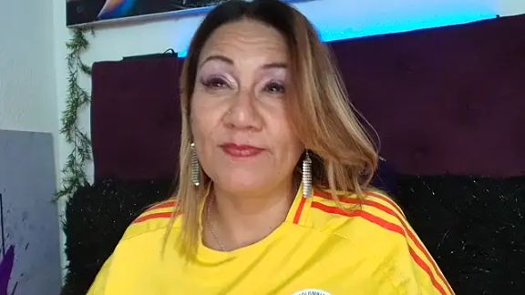 yayita_mature