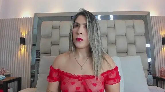 yasmin_adams