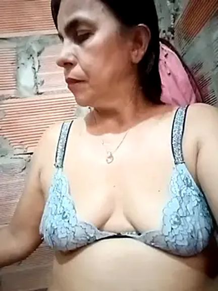 Luciana-Dirty