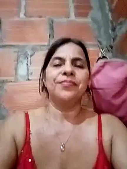 Luciana-Dirty