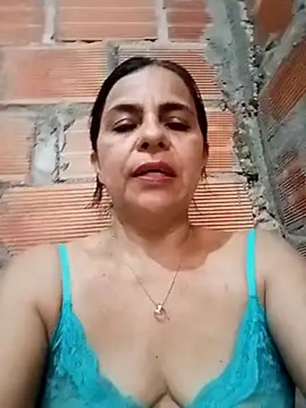 Luciana-Dirty