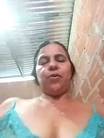 Luciana-Dirty