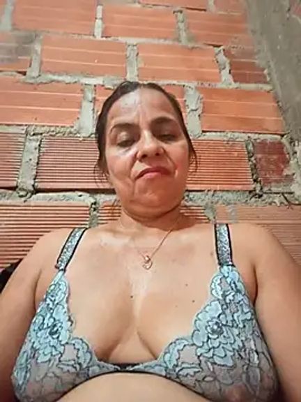 Luciana-Dirty