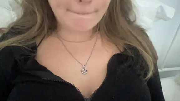 KaraLeee