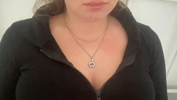 KaraLeee