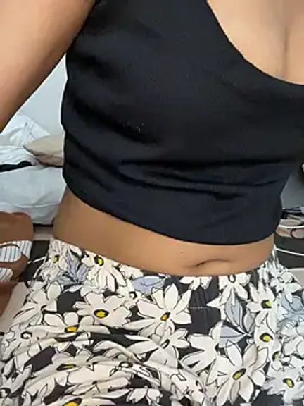 Hottie_Debolinaa