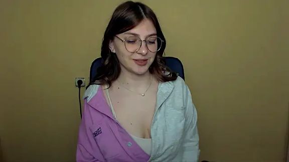 Luna_Lush_