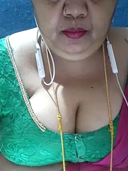 tamilthanushri