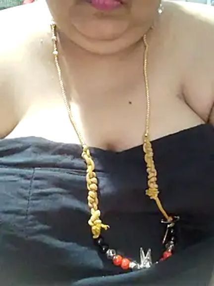tamilthanushri