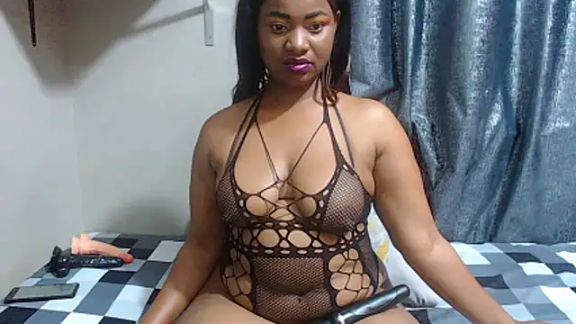 HornyEbony4u