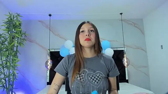 AngelaaCute_