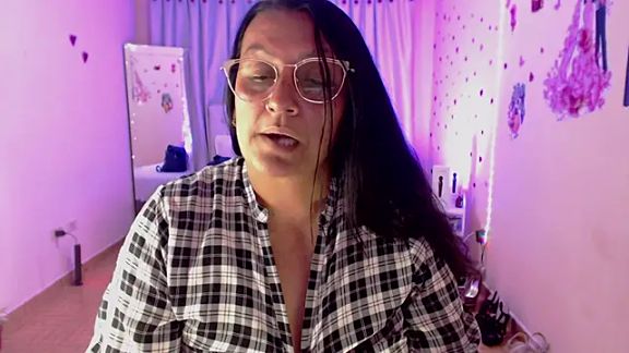 Victoria_Red01