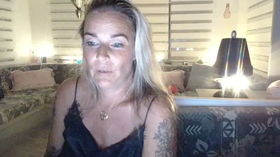 xMystiqueMavenx
