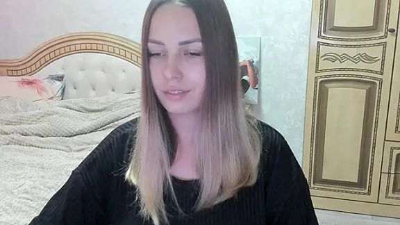 Mia_shy1