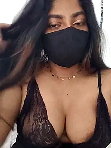 Riya_Love09