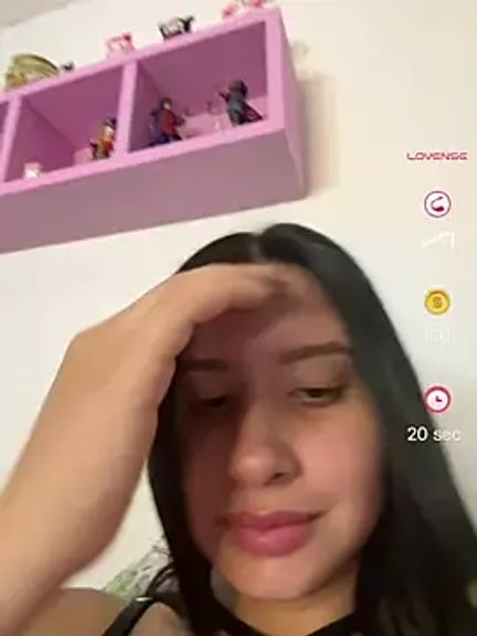 lucy_grey25