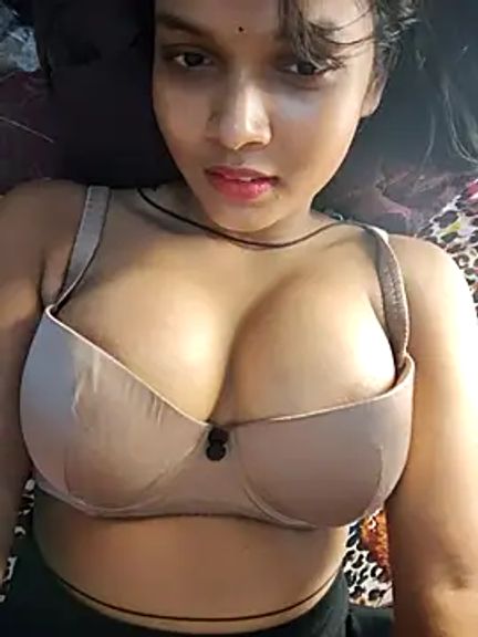 RAYI_Queen_2