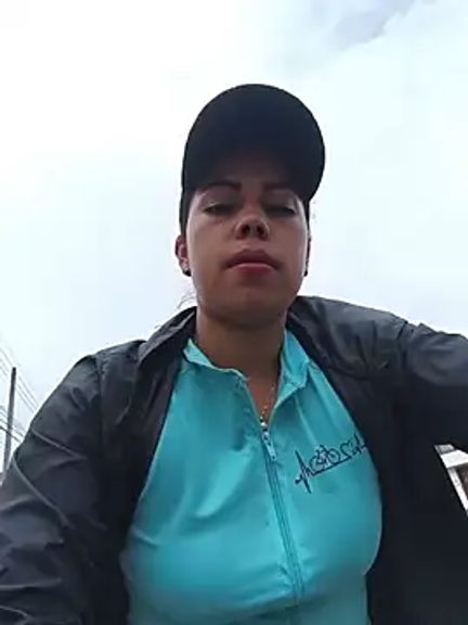 _andrea30