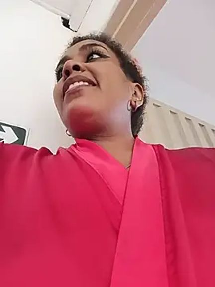 ELLA_KELLY