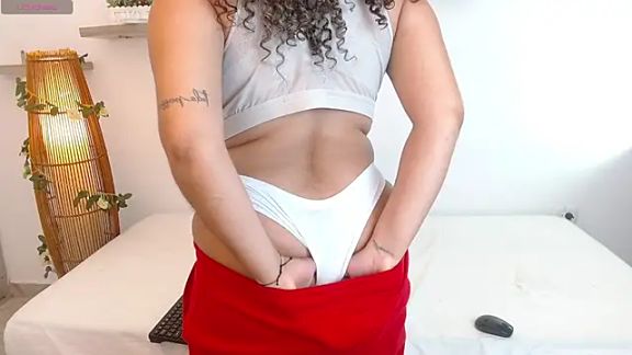 Julia_Boobs