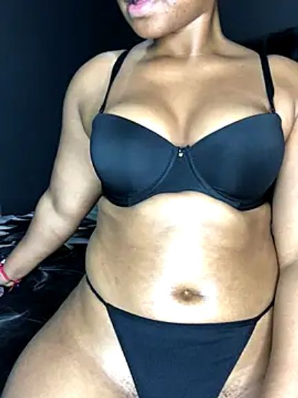 Thick_Shawtyy